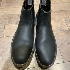 Men’s Red Wing Weekender Chelsea - Black